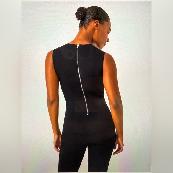 Spanx The Perfect Jumpsuit - classic black - NEW - Picture 3 of 6